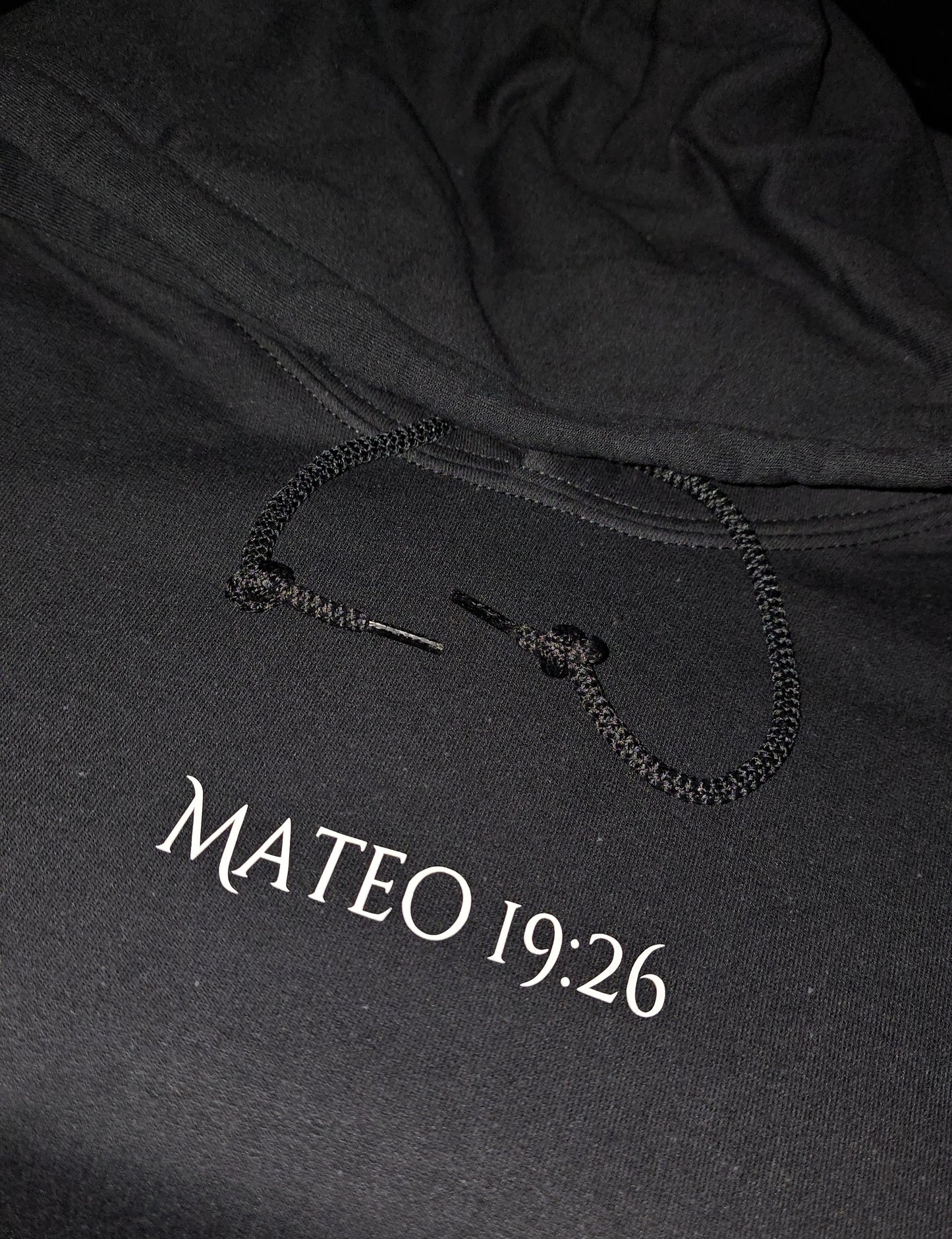 DIOS POR DELANTE hoodie